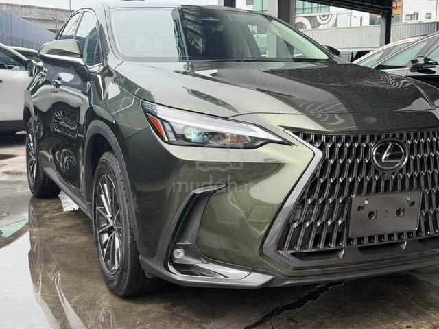 2023 Lexus NX250 2.5L Green Rare unit Low mileage - 5