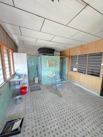 First Floor Office Space For Rent @ Jalan Besar Taman Jawi 4