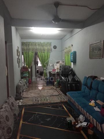 JALAN GADONG JAYA Townhouse 1