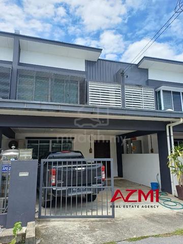 Double Storey Intermediate Terrace at Matang Jaya 3 1