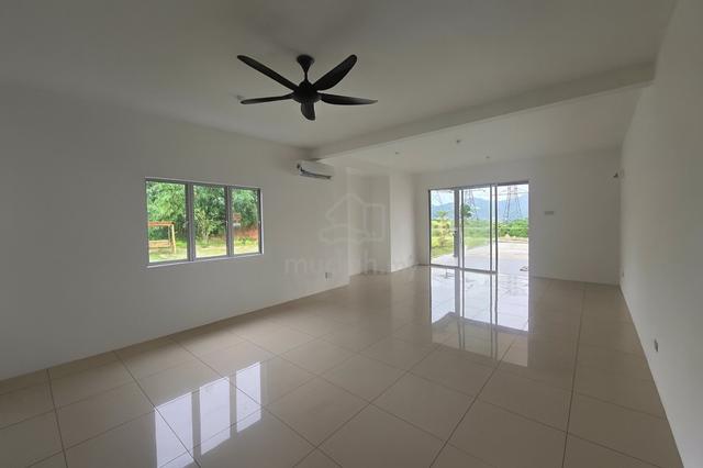 Hill top Exclusive rumah bungalow atas bukit 50x80 Kapar meru klang 1