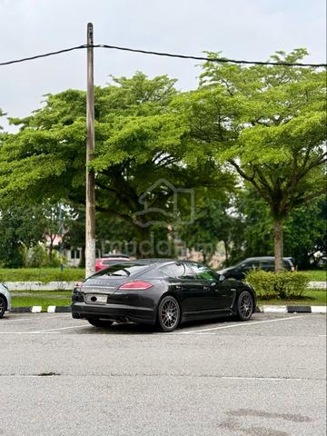 2010 Porsche PANAMERA 3.6 4 970 (A) - 4