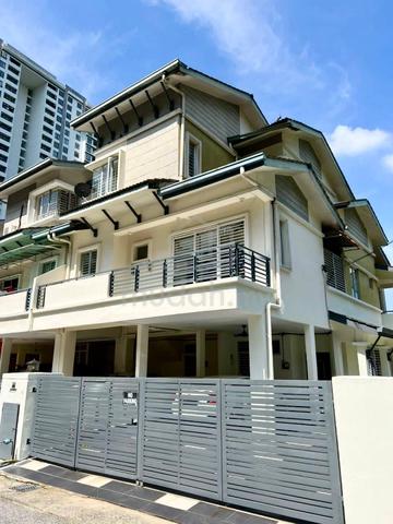 CORNER+RENOVATED🔥🔥 2 Storey Townhouse Ariza Villa Taman Raintree 1