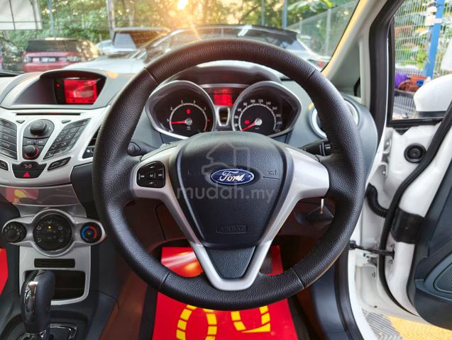 Ford FIESTA 1.6 Ti-VCT (A) SPORT HATCHBACK PERFECT - 4