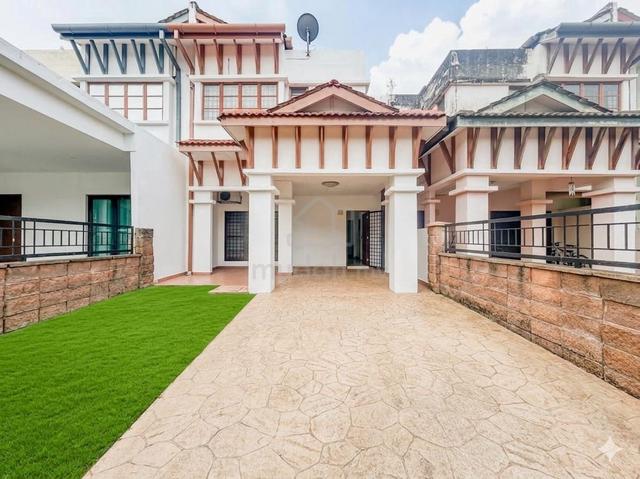 FREEHOLD 2,500 SQFT🔥 2 Storey Jalan Kubah Bukit Jelutong U8 1