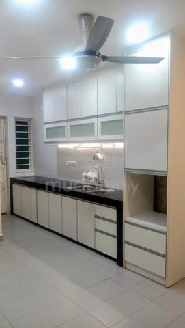 Single Story Terraced House For Rent 1