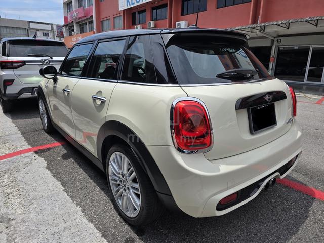 2017 Mini COOPER 2.0 S F55 192HP 5 Doors 2Yr Wrnty - 3