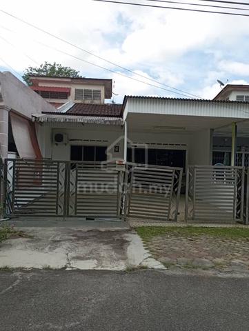 Teres setingkat Bukit beruang Freehold Non bumi lot 5