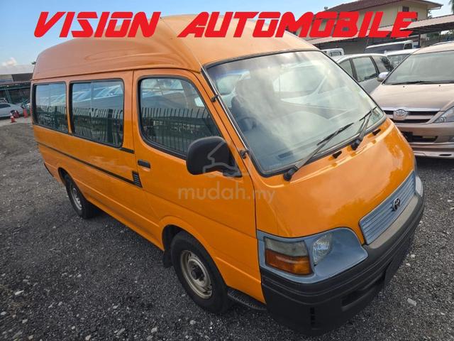 Toyota HIACE 2.0 WINDOW VAN HIGH ROOF boleh loan - 1