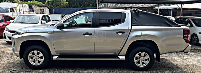 2022 Mitsubishi TRITON 2.4 VGT (A)MILES 48k ONLY - 3