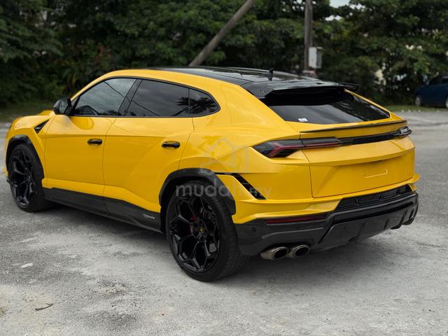 2023 Lamborghini URUS 4.0 PERFORMANTE, Yellow Colo - 1