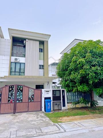 setia utama klang 1