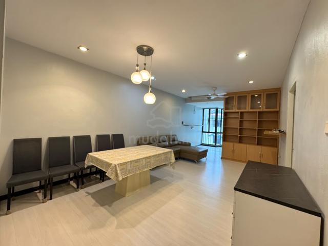 Indah Court Likas 1