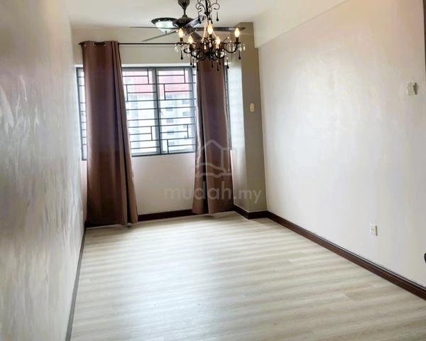 Main Place Residence 1