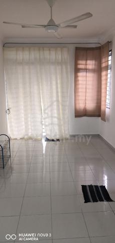 Rumah Untuk Disewa 1