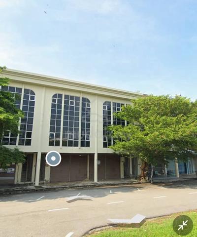 3 Storey Shoplot @ Jalan Melaka Raya For Sale 1