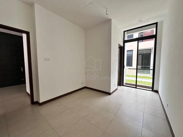 Aurora Sentral Resort Villas @ Iskandar Puteri New 2 Storey Terrace 5