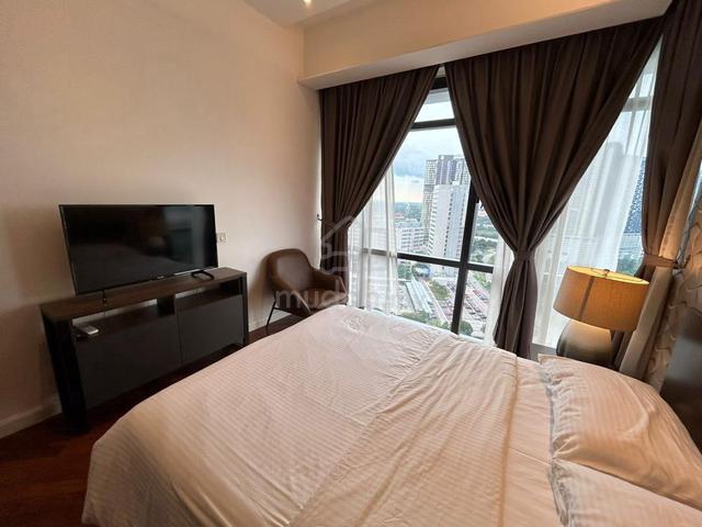 Grand Medini Master Room Fully Furnish | FEMALE ONLY 1