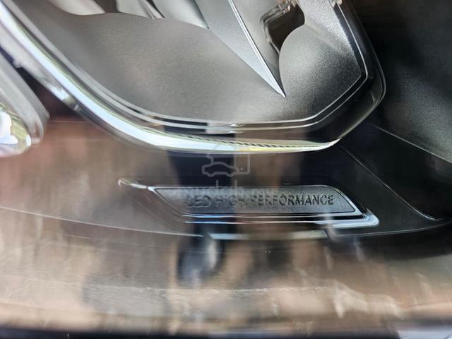 2020 Mercedes Benz A35 2.0 AMG UNREG KL AP - 5