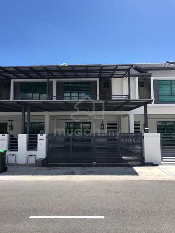 Bukit Banyan Amaryn Double Storey Terrace For Sale 1