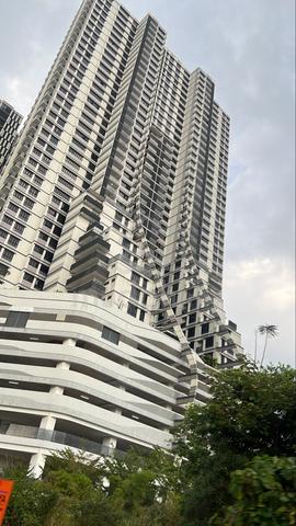 ROOM FOR RENt AT MERIDIAN MEDINI DIRECT BUS TO TUAS CW7 1