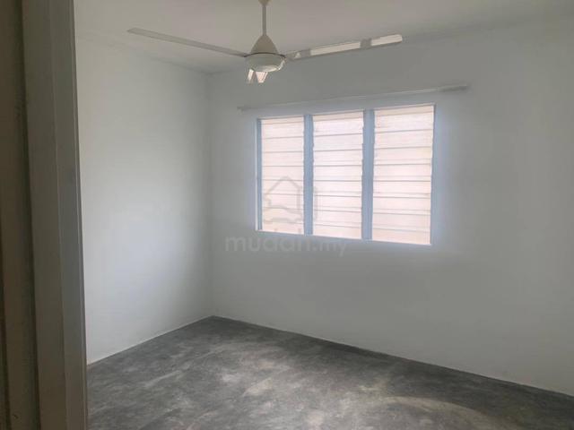 Seroja Apartment 2