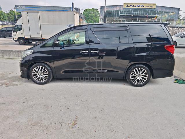 2011 Toyota ALPHARD 2.4 240G FACELIFT (A) - 4