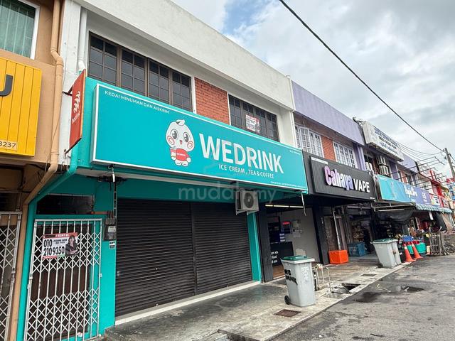 HOT MALAY AREA🔥1st Floor Shoplot Duyong Ayer Molek near Bukit Katil 1