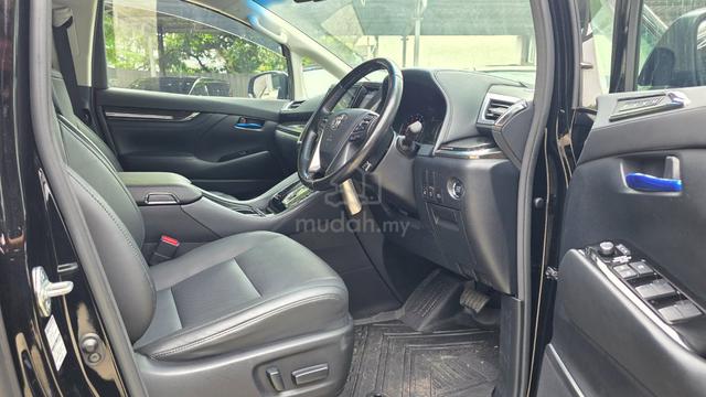 FULL LOAN 2021 Toyota Alphard 2.5 Sc SR MODELLISTA - 3