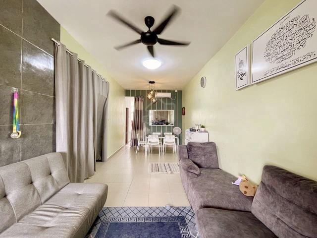 TOWNHOUSE TAMAN ADDA HEIGHTS 1