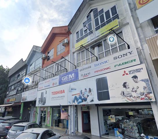 Dual Frontage GroundFloor + Mezzanine Shoplot (Facing Besraya Highway) 1
