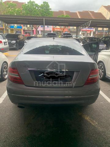 2012 Mercedes Benz C200 CGI BlueEFCY - 2