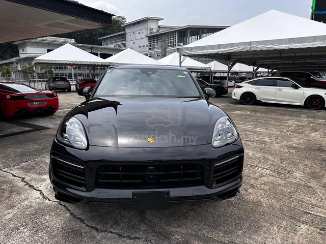 2022 Porsche CAYENNE GTS V8 4.0L (A) - 1