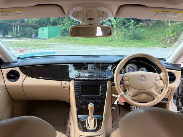 CLS55 AMG (CBU) 5.4 (A) 2005 Mercedes Benz - 4
