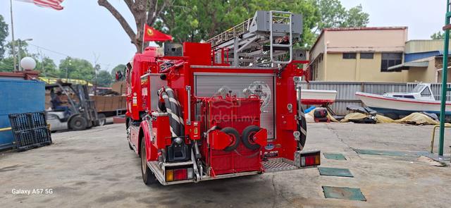 Used Hino Ranger Fire Fighter  J07E-TF1 / 6070 - photo 4 of 5