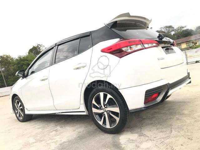 Toyota YARIS 1.5 G(A)PUSH START/360"CAMERA/BODYKIT - 4