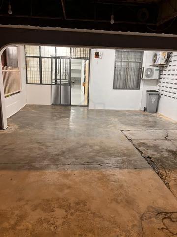Taman Sri Skudai @ 1st Terrace House jln Emas 4 / 3B Fully/ UTM 1