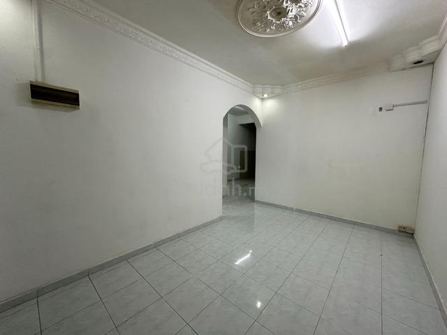 Bukit Indah | Rare Single Storey | Freehold | Near AEON 1