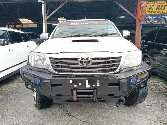 2013 Toyota HILUX 2.5 G VNT FACELIFT 1st CareOwner - 2