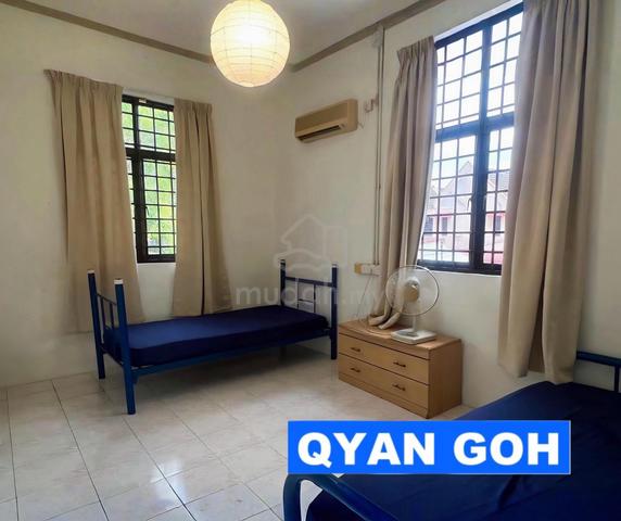 Inter Corner & Furnished 2 Sty Terrace-Island Glades Park Greenlane 1