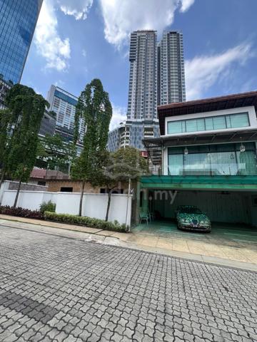 Bayrocks / Sunway South Quay / Bandar Sunway / Subang Jaya 《Semi-T》 1