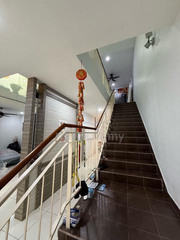 Sri Laguna Perling Double Storey Superlink Terrace 26x80 Renovated 5
