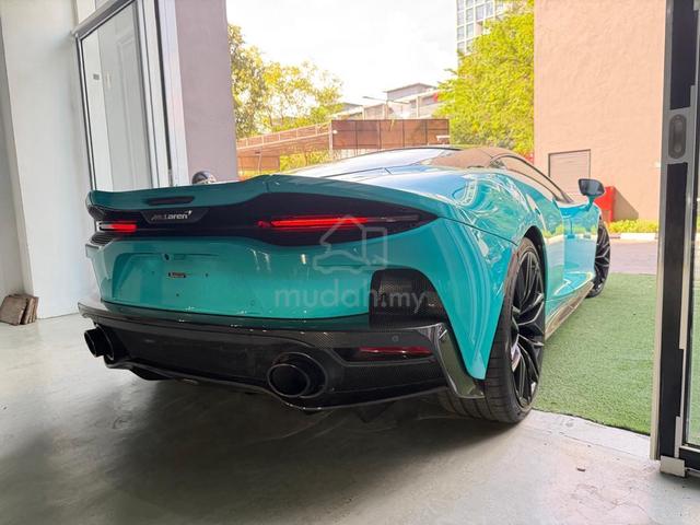 2023 McLAREN GT 4.0L V8 TWIN-TURBO 620HP Carbon - 5