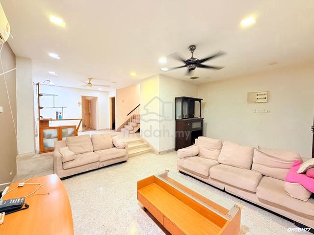 TIPTOP CONDITION!! 20x80 4R3B Jalan Meru Double Storey House Klang 1