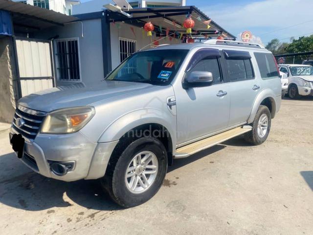 2010 Ford EVEREST 2.5 XLT 4x4 FACELIFT (M) - 2