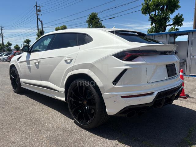 2022 Lamborghini URUS 4.0 (Grade 5A) - 2