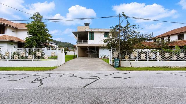 [FREEHOLD & TANAH LUAS] Banglo 2 Tingkat Jalan Tok Sira Kuantan 1