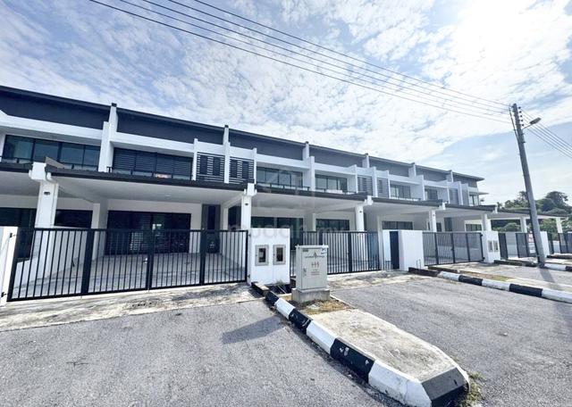 Westhill Avenue Phase 1 BRAND NEW Double Storey Terrace FOR SALE 1