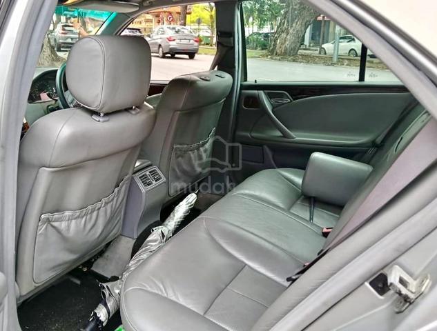 Mercedes Benz E-CLASS 2.4 240 150km low mileage be - 5