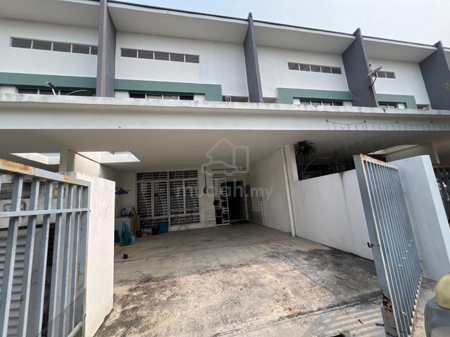 Kota Warisan double Storey house sale. 1